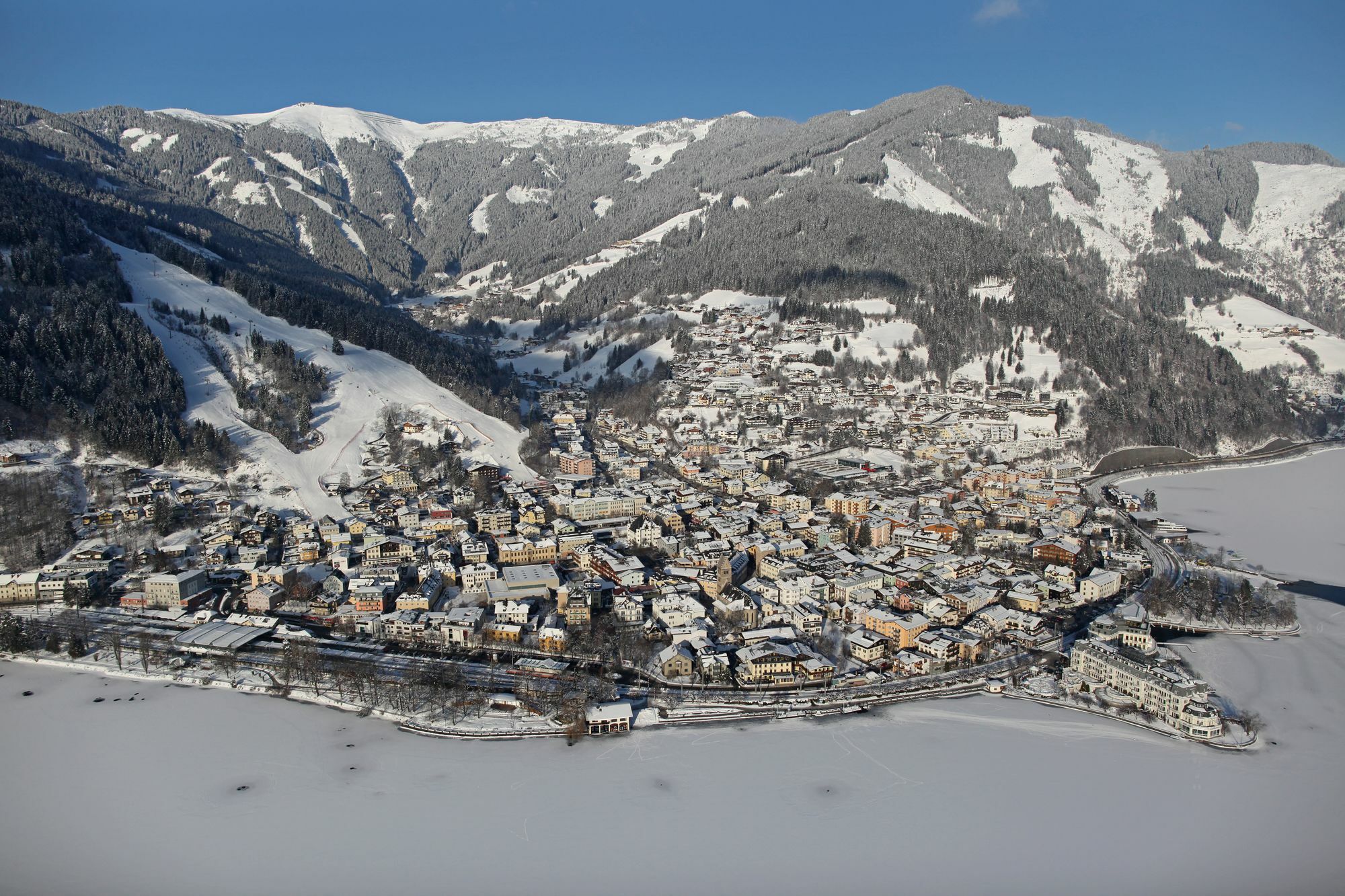 Ski-N-Lake City Apartments Zell am See Dış mekan fotoğraf